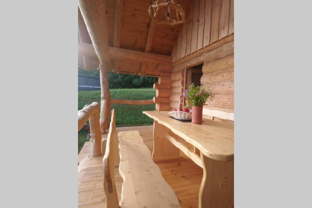 Hut At The Forest Male Brusnice Екстериор снимка